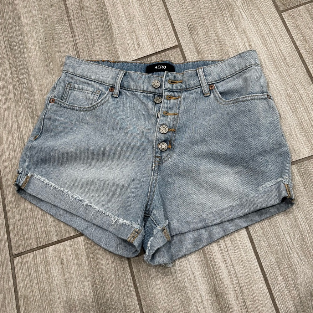 Aero mom short jean shorts